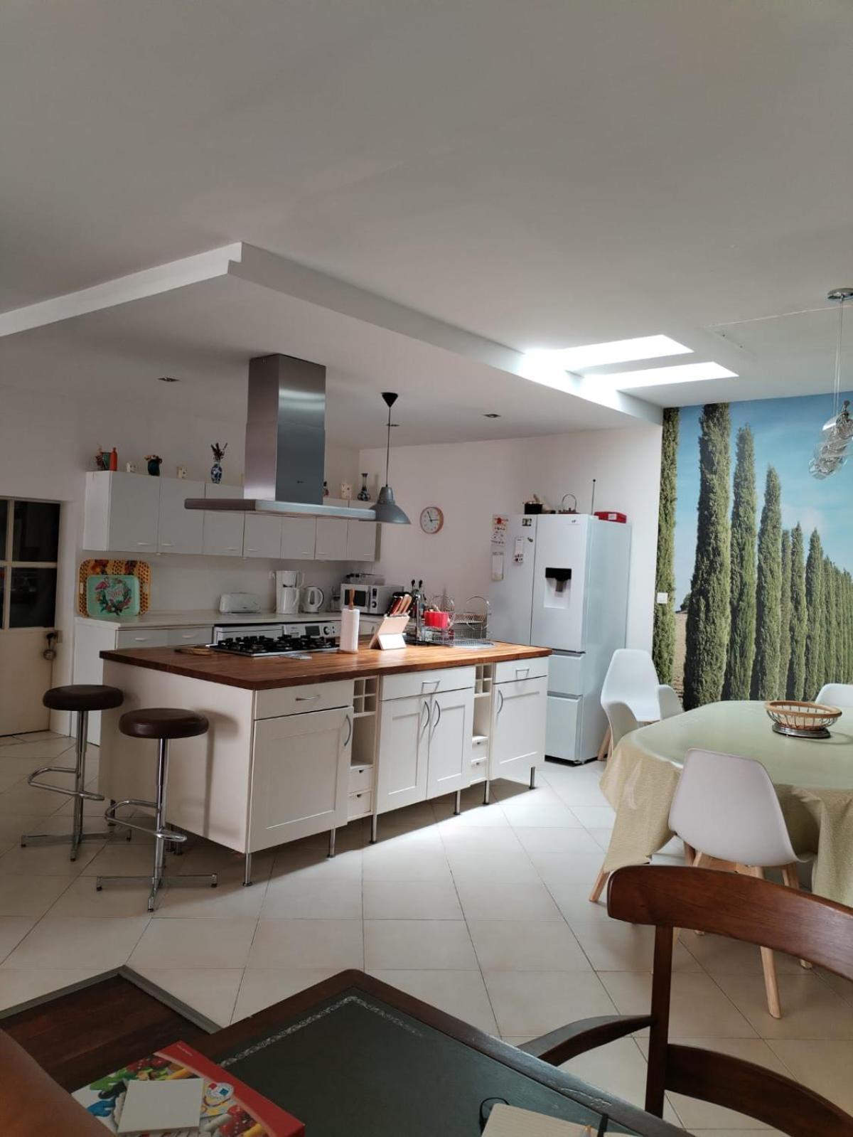 Spacieuse Maison De Village Climatisee Avec Jardin Patio Bessan Exterior photo